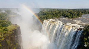 Victoria Falls - Water in full voice